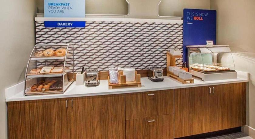 Holiday Inn Express Toronto East - Scarborough By Ihg المظهر الخارجي الصورة
